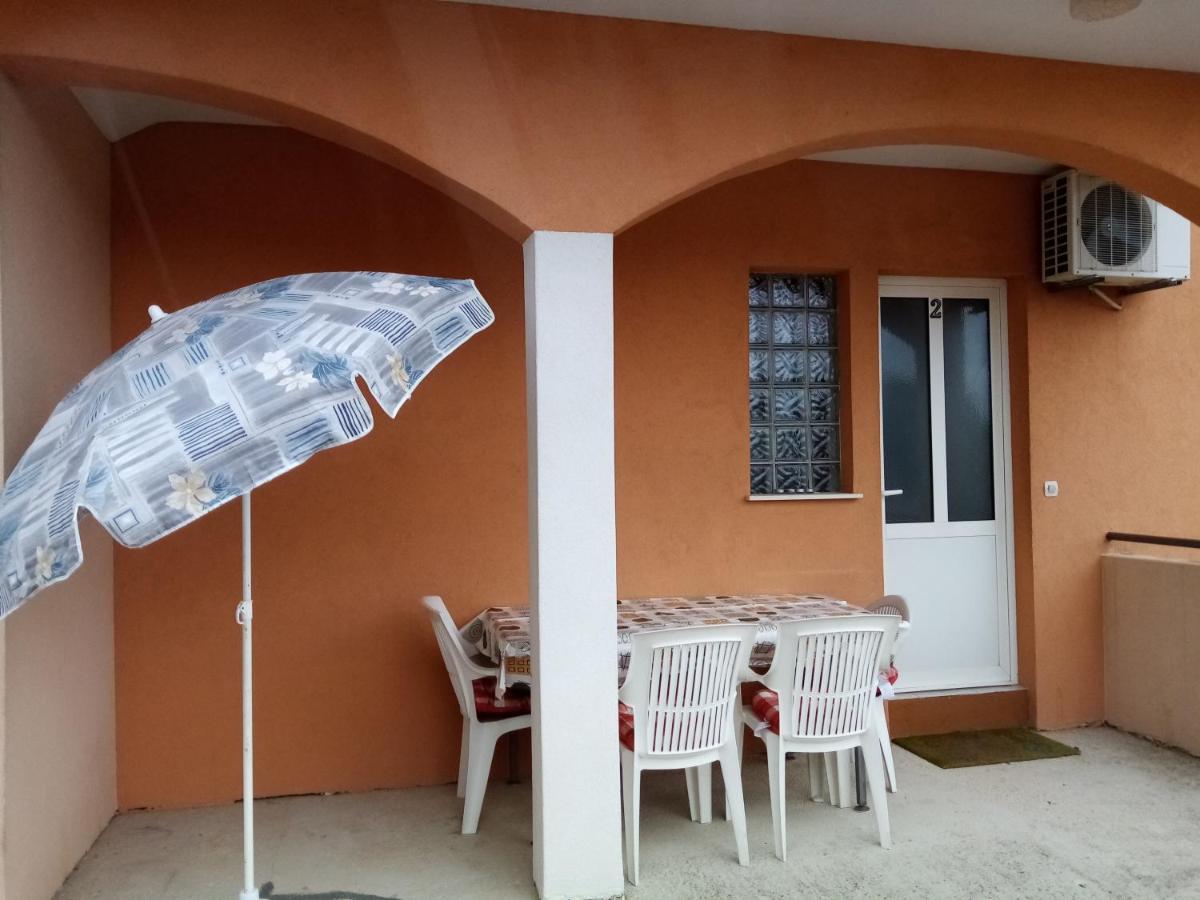 Apartments Vanja Skara Biograd Biograd Na Moru Ngoại thất bức ảnh