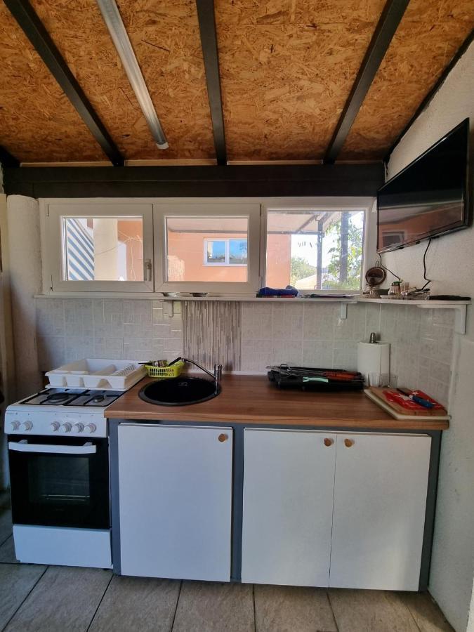 Apartments Vanja Skara Biograd Biograd Na Moru Ngoại thất bức ảnh